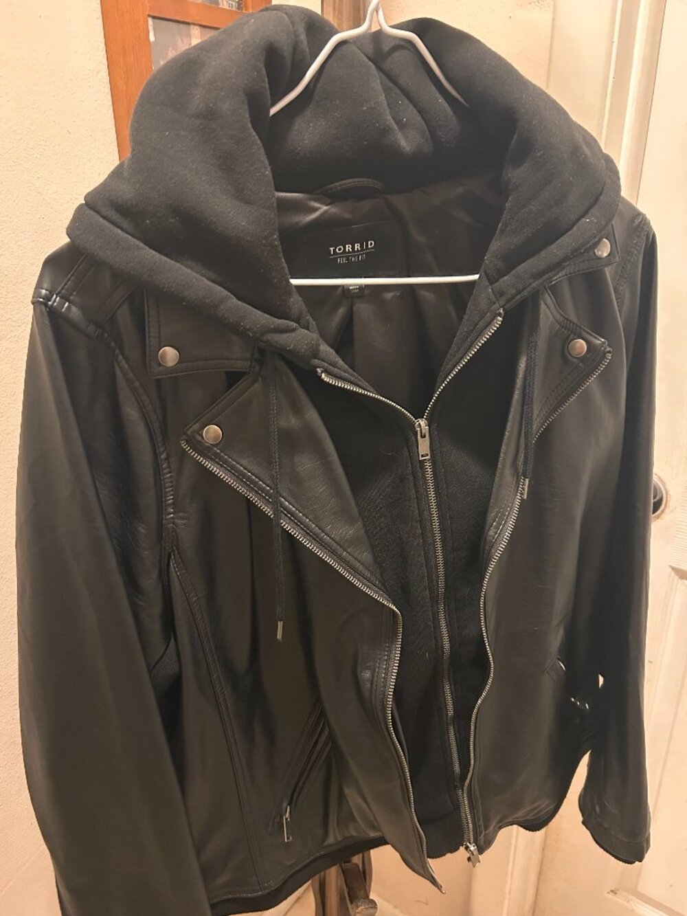Torrid Faux Leather Moto Bomber Jacket with Attached Hoodie – Size 3 (3X) – Blac